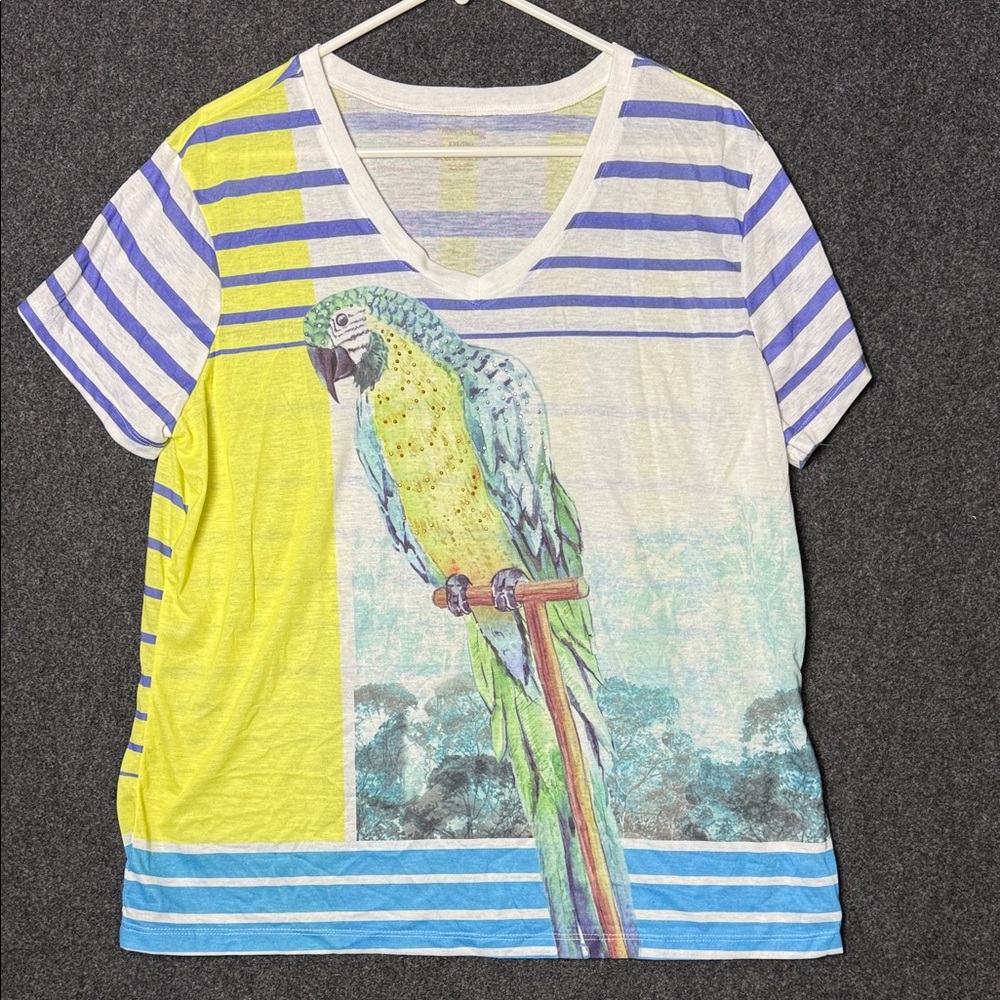 White Stag Blue and Yellow Parrot‎ Tee